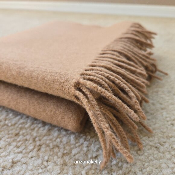 Classic Camel-colored Wool Scarf with Fringe Tan - Picture 14 of 14